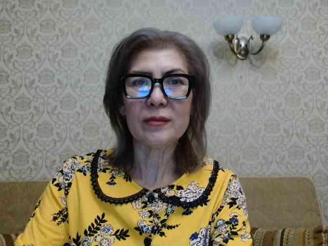 ElegantLady00 webcam