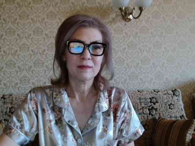 ElegantLady00 webcam