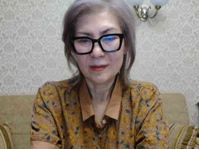 ElegantLady00 webcam