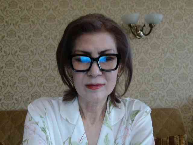 ElegantLady00 webcam