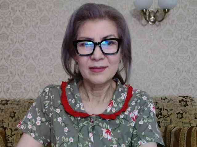ElegantLady00 webcam