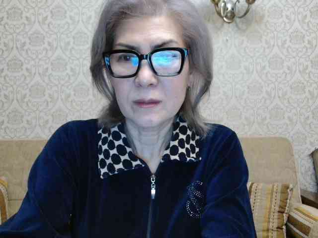 ElegantLady00 webcam