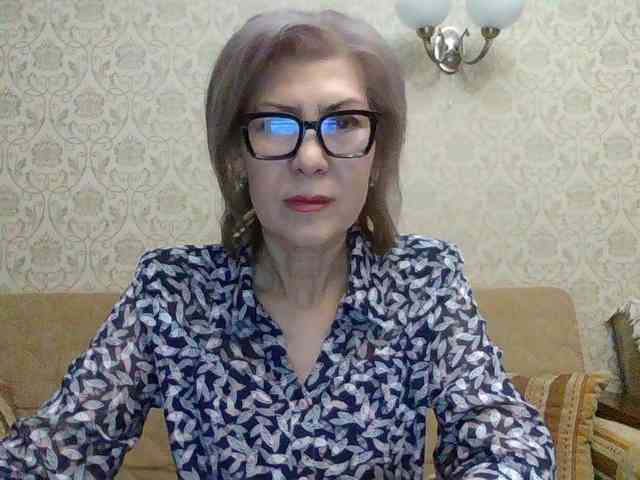 ElegantLady00 webcam