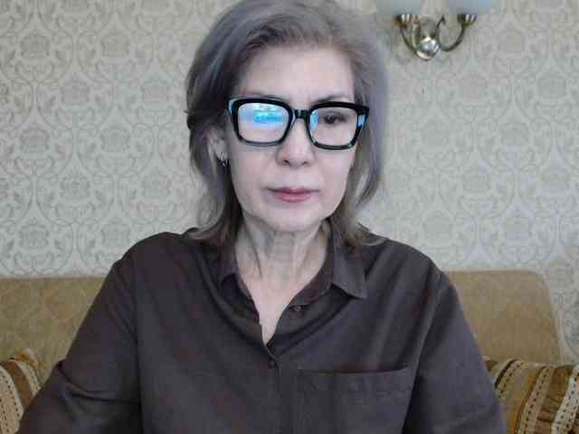 ElegantLady00 webcam