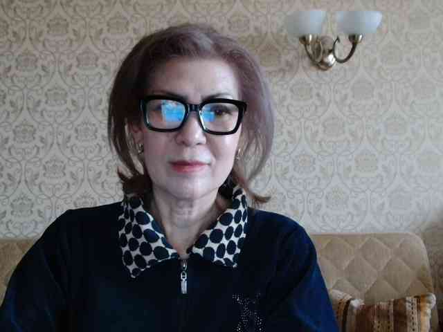 ElegantLady00 webcam