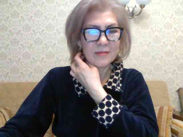 Elegant00Lady Live Webcam on BongaCams