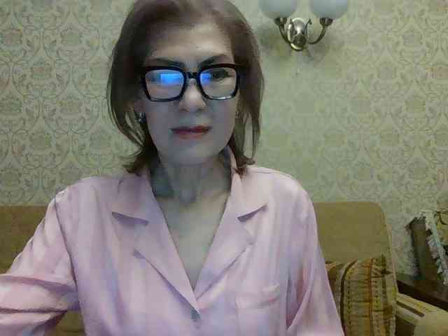 ElegantLady00 webcam