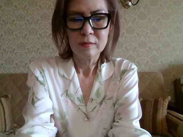 ElegantLady00 webcam