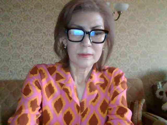 ElegantLady00 webcam