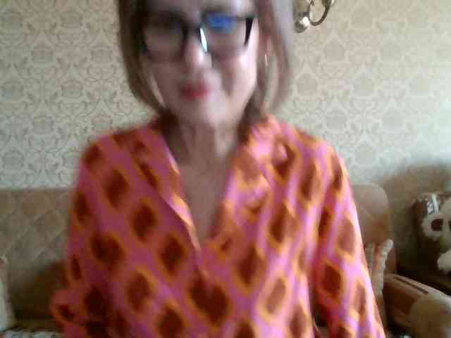 ElegantLady00 webcam