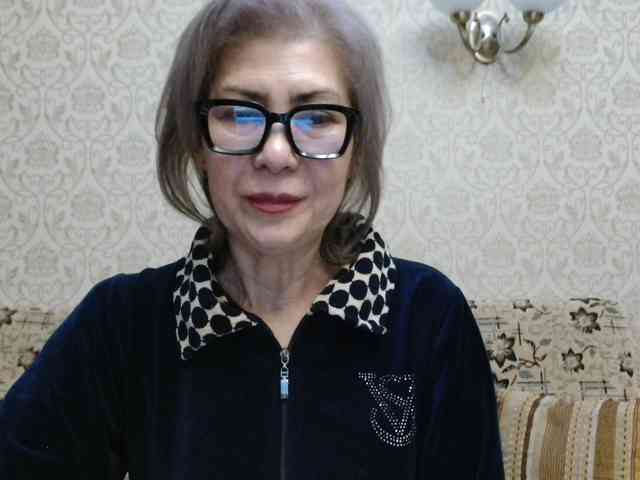 ElegantLady00 webcam