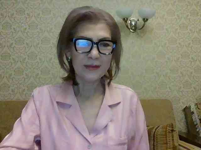 ElegantLady00 webcam