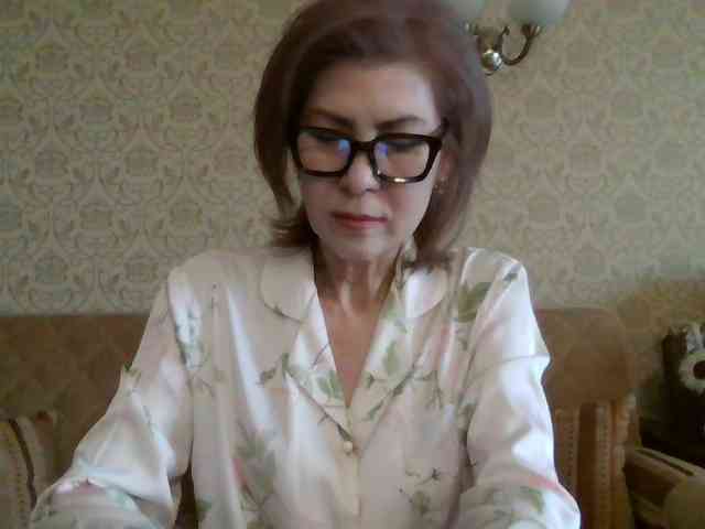 ElegantLady00 webcam