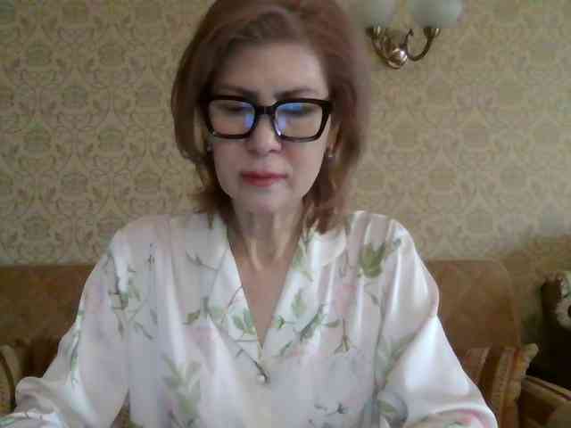 ElegantLady00 webcam