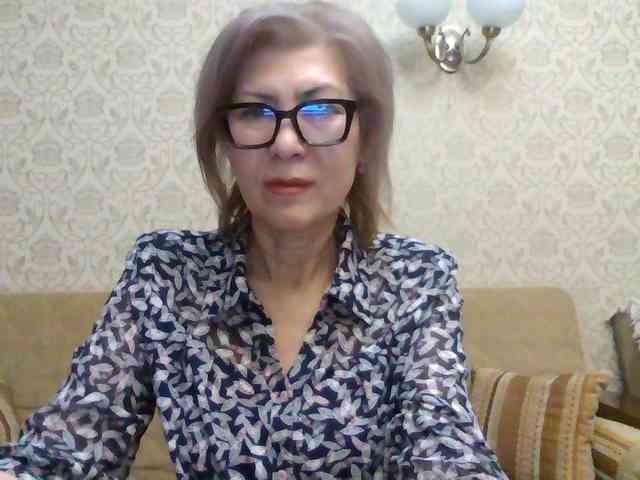 ElegantLady00 webcam