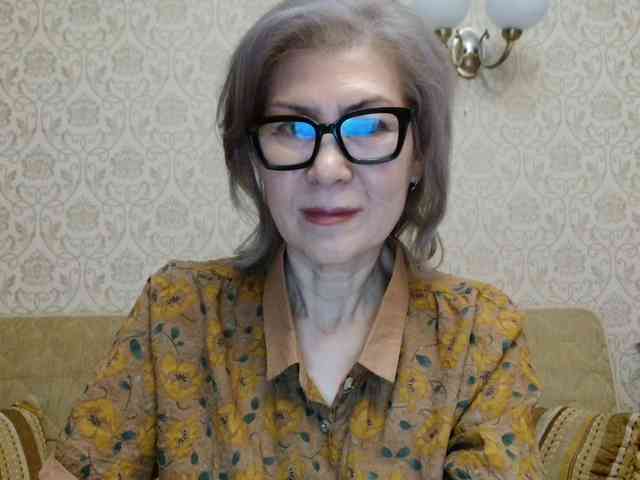 ElegantLady00 webcam