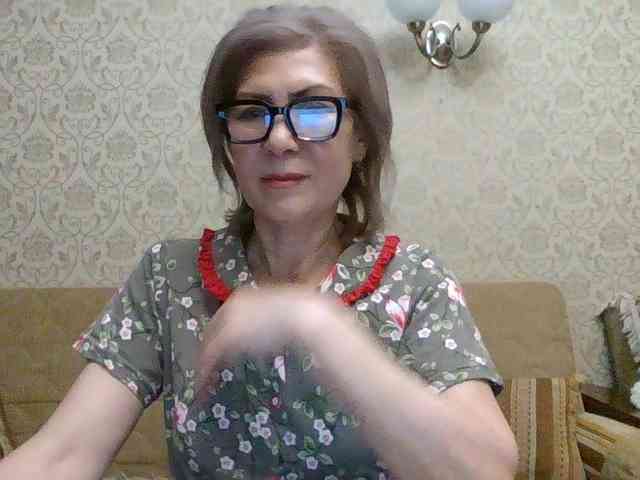 ElegantLady00 webcam