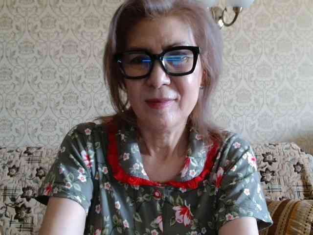 ElegantLady00 webcam