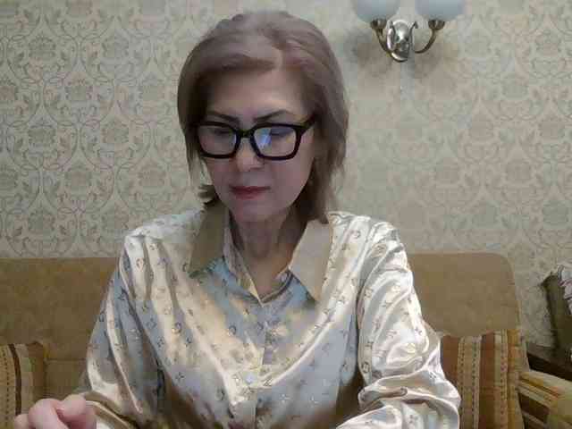 ElegantLady00 webcam