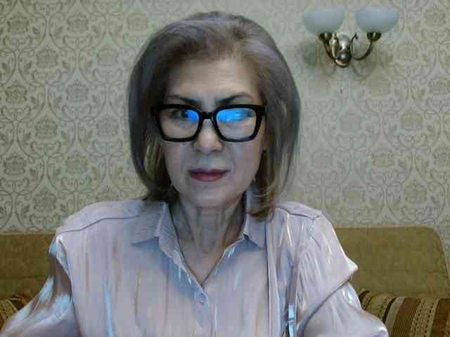 ElegantLady00 webcam