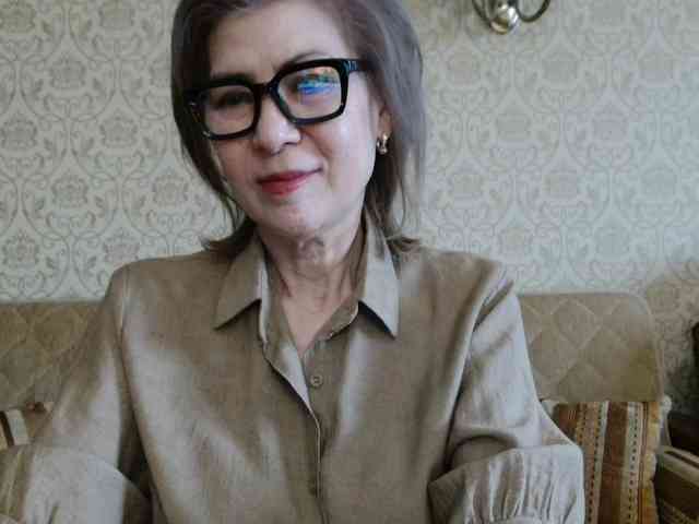 ElegantLady00 webcam