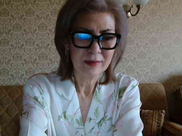 ElegantLady00 webcam