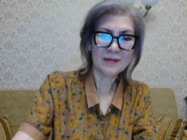 ElegantLady00 webcam