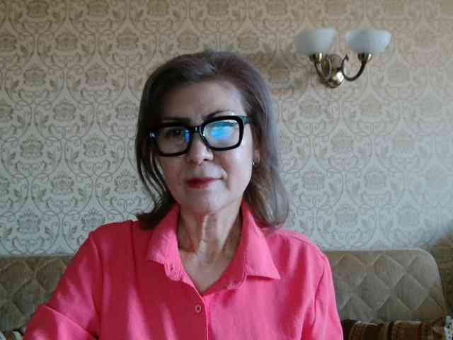 ElegantLady00 webcam