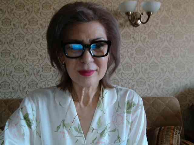 ElegantLady00 webcam