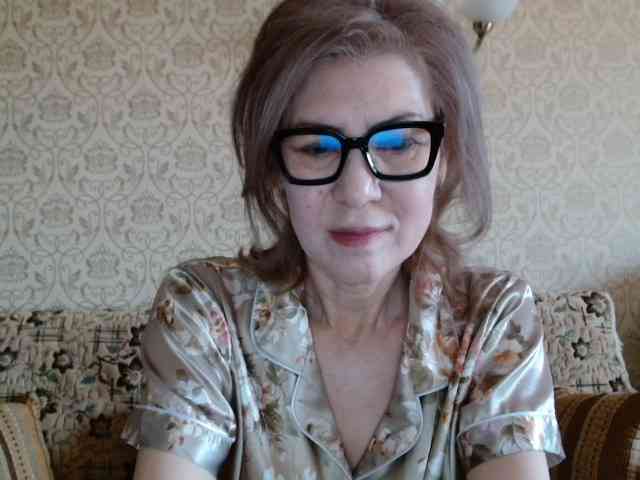 ElegantLady00 webcam