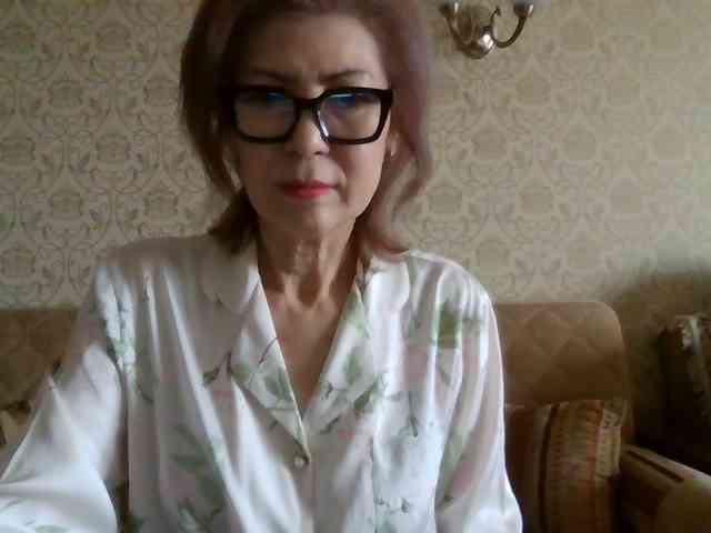 ElegantLady00 webcam