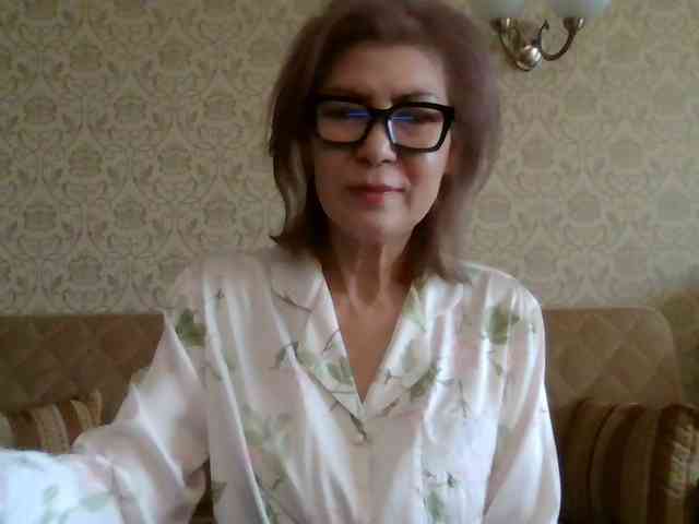 ElegantLady00 webcam