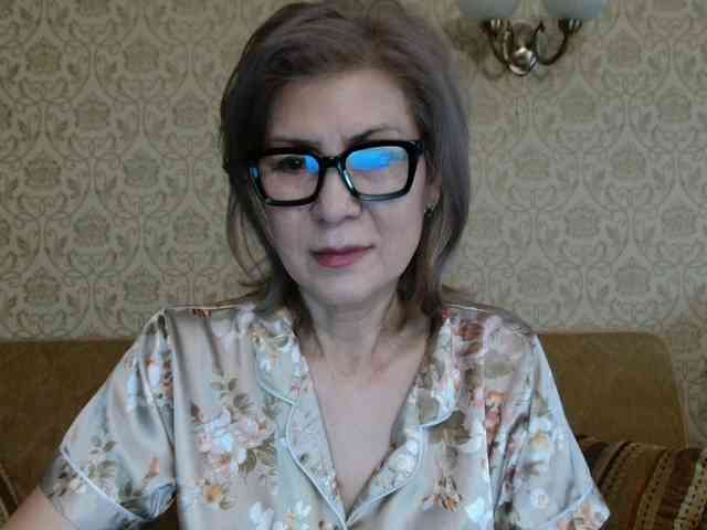 ElegantLady00 webcam