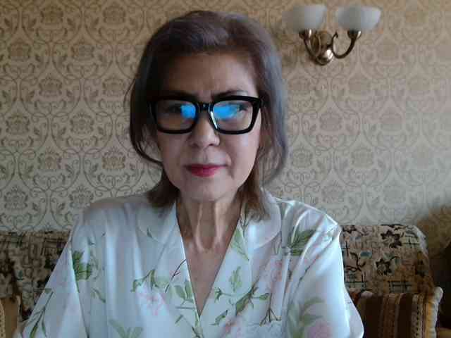 ElegantLady00 webcam