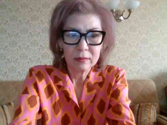 ElegantLady00 webcam