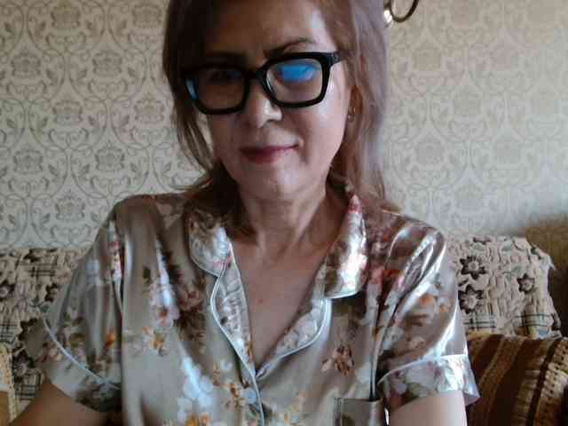 ElegantLady00 webcam