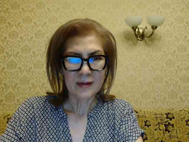 ElegantLady00 webcam