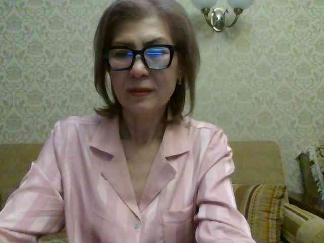 ElegantLady00 webcam