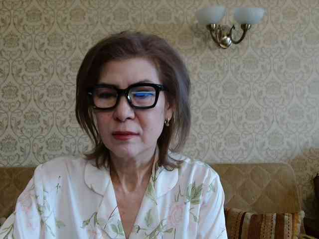 ElegantLady00 webcam