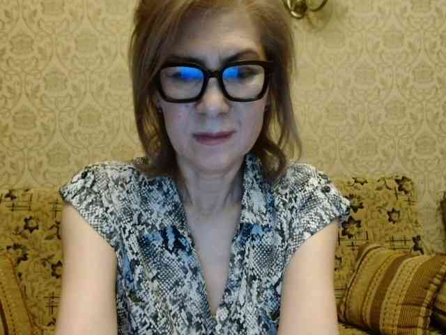 ElegantLady00 webcam