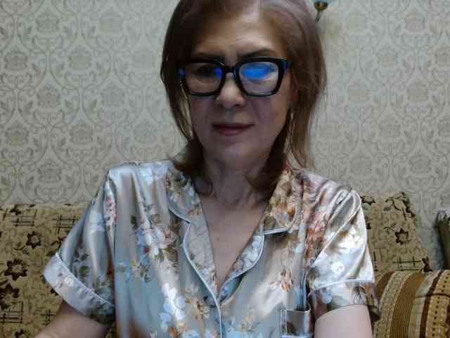 ElegantLady00 webcam