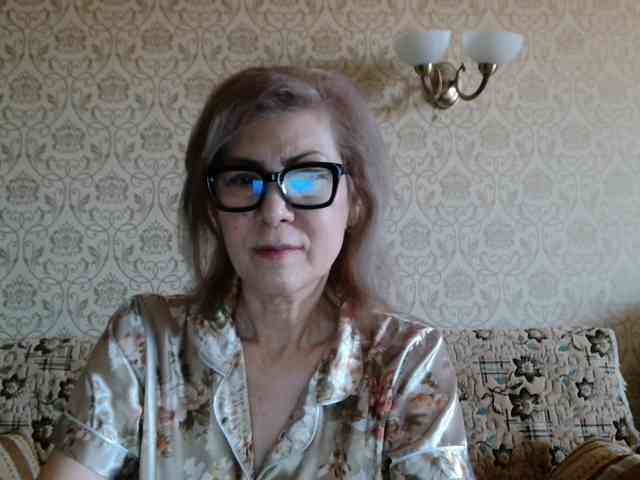 ElegantLady00 webcam