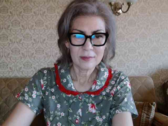 ElegantLady00 webcam