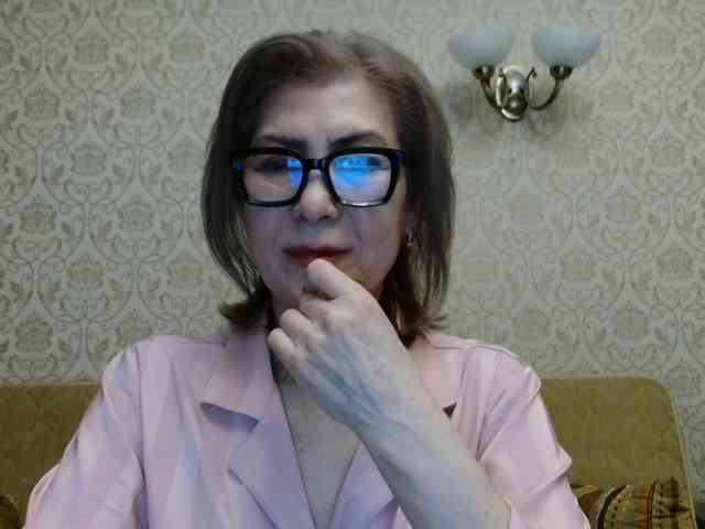 ElegantLady00 webcam