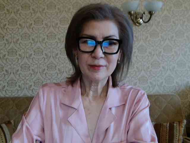 ElegantLady00 webcam