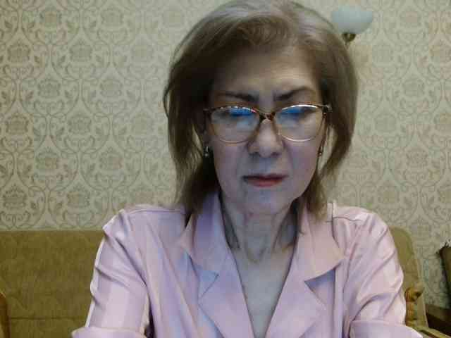 ElegantLady00 webcam