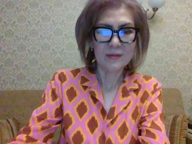 ElegantLady00 webcam