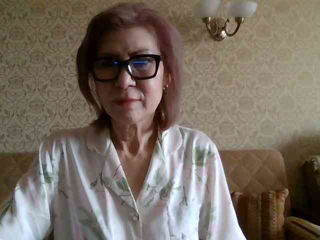 ElegantLady00 webcam