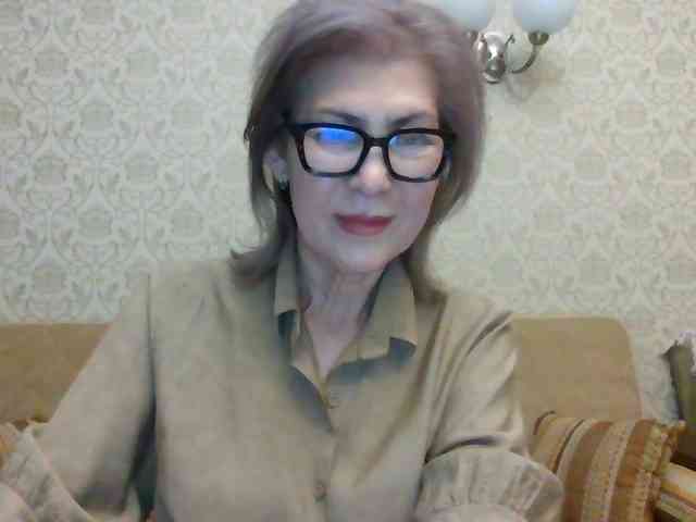 ElegantLady00 webcam