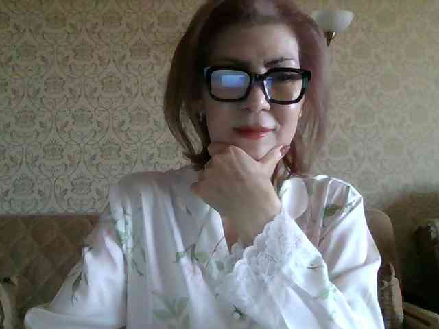 ElegantLady00 webcam